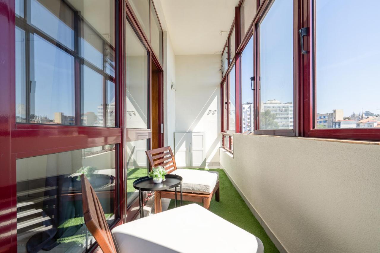 Cozy Sunny Flats By Hostwise Apartment Porto Exterior photo