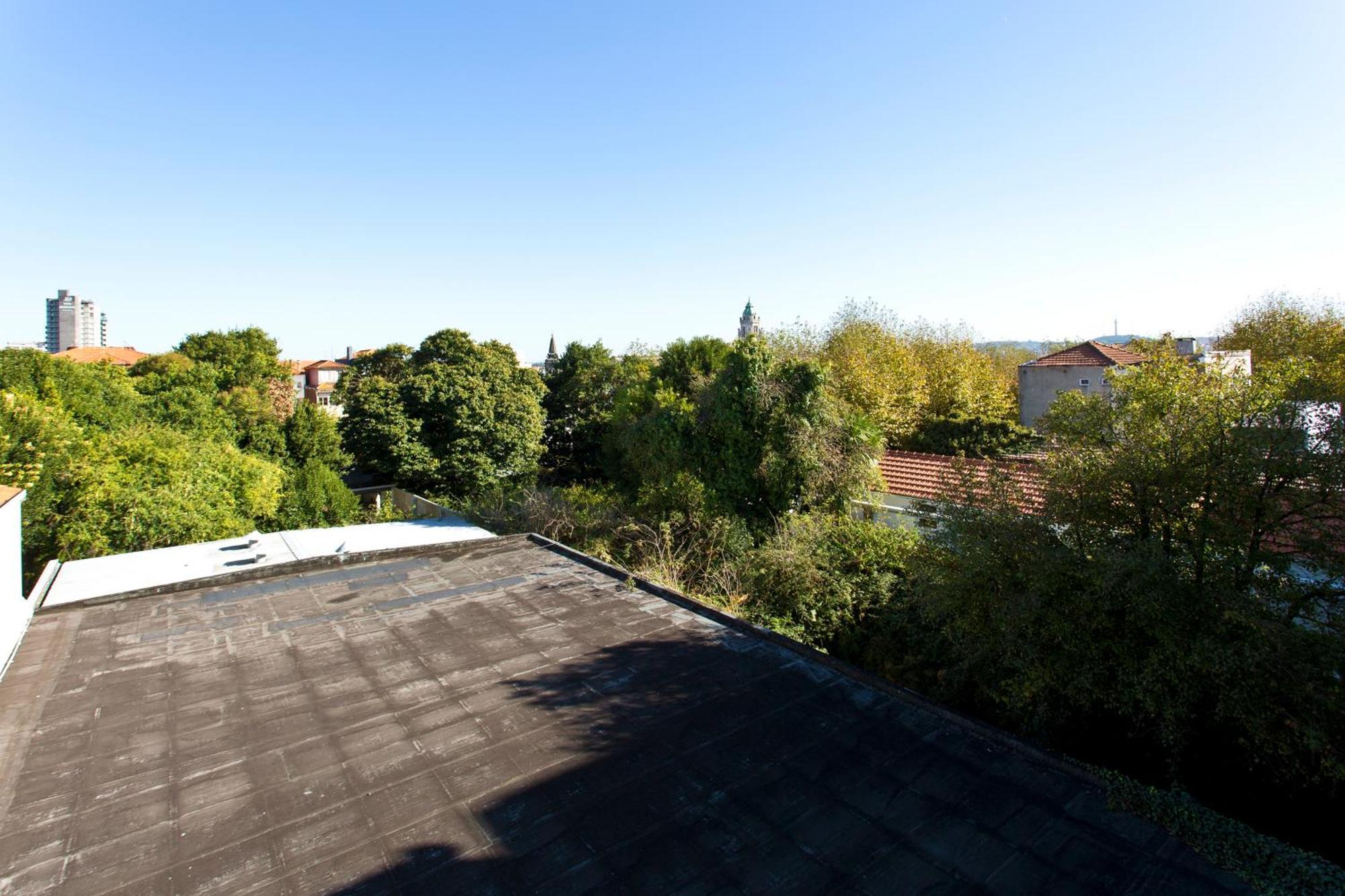 Cozy Sunny Flats By Hostwise Apartment Porto Exterior photo