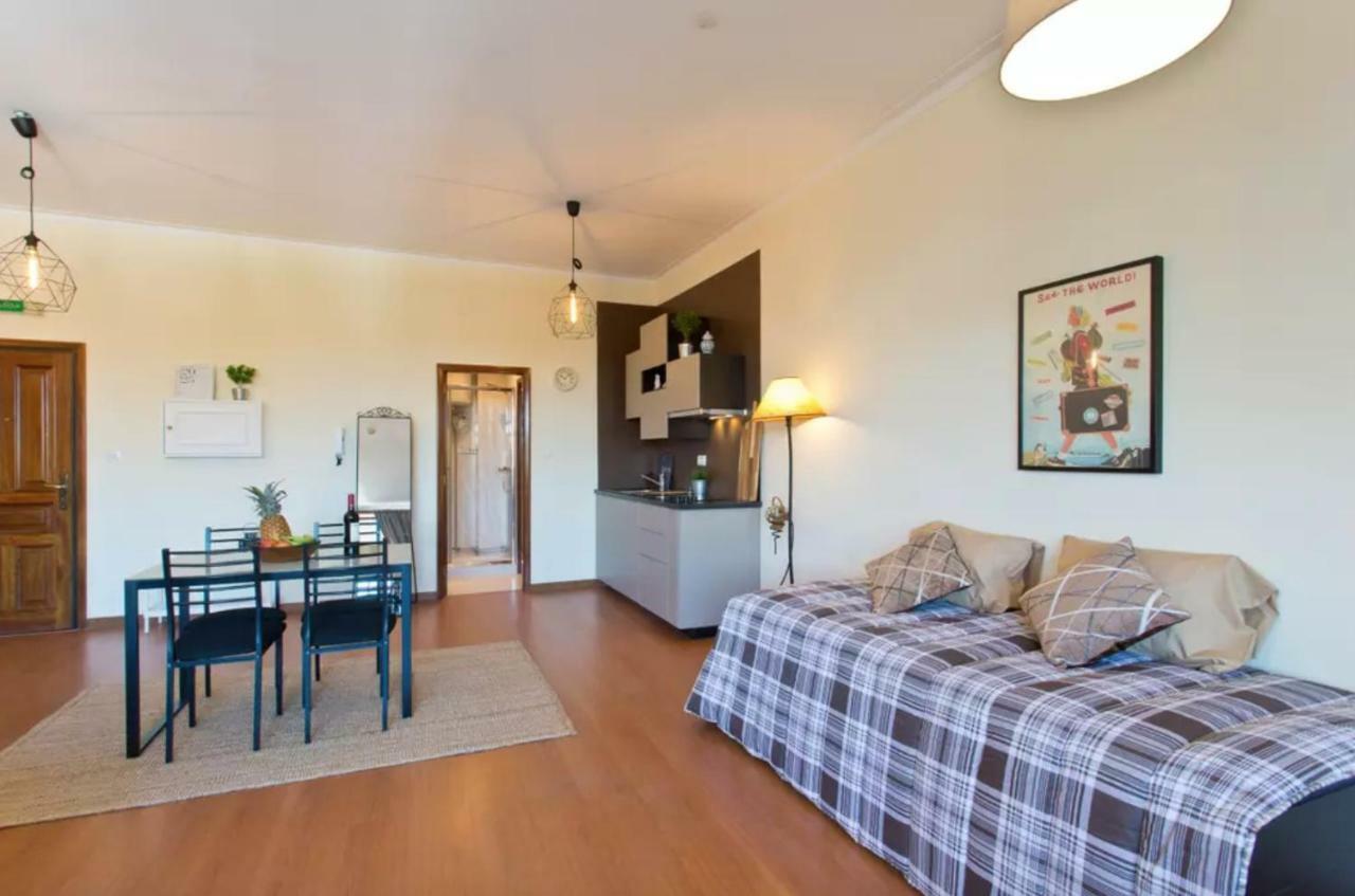 Cozy Sunny Flats By Hostwise Apartment Porto Exterior photo