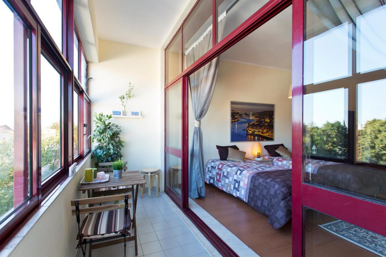 Cozy Sunny Flats By Hostwise Apartment Porto Exterior photo